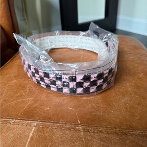 Body Rage *Spencers* Stud Belt Pink/Black